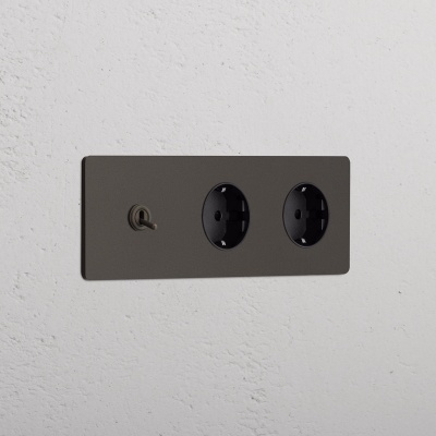 Grove Kipphebel und 2x SchuKo-Steckdose Typ F Dreifachrahmen
