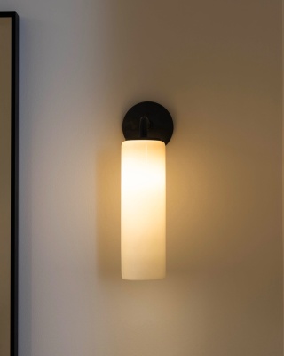 Claremont kleine Wandleuchte Feines Porzellan Bronze IP44 2