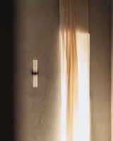 Claremont Medium-Wandleuchte – Geriffeltes Glas...