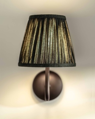 Malvern Medium-Wandleuchte plissiert Tiefgrün Bronze 3