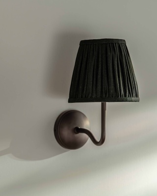 Malvern Medium-Wandleuchte plissiert Tiefgrün Bronze 4