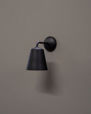 Richmond Medium-Wandleuchte Bronze Massivmessing IP44 4