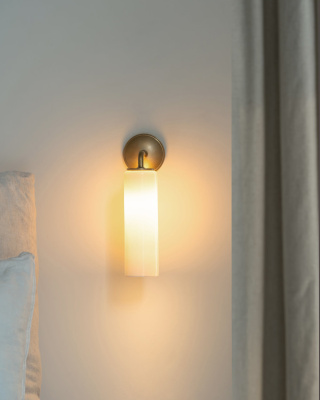 Claremont kleine Wandleuchte Antik-Messi gallery