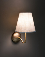 Malvern kleine Wandleuchte – Antikes Messing – A