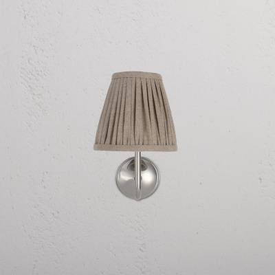 Malvern kleine Wandleuchte Poliertes Nickel plissiert Beige 