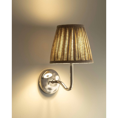 Malvern Medium-Wandleuchte Poliertes Nickel plissiert Beige 