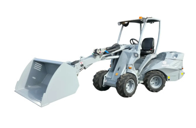 AGROX K625 Teleskoplader 25 PS Kubota Allrad 750 kg nur 120 